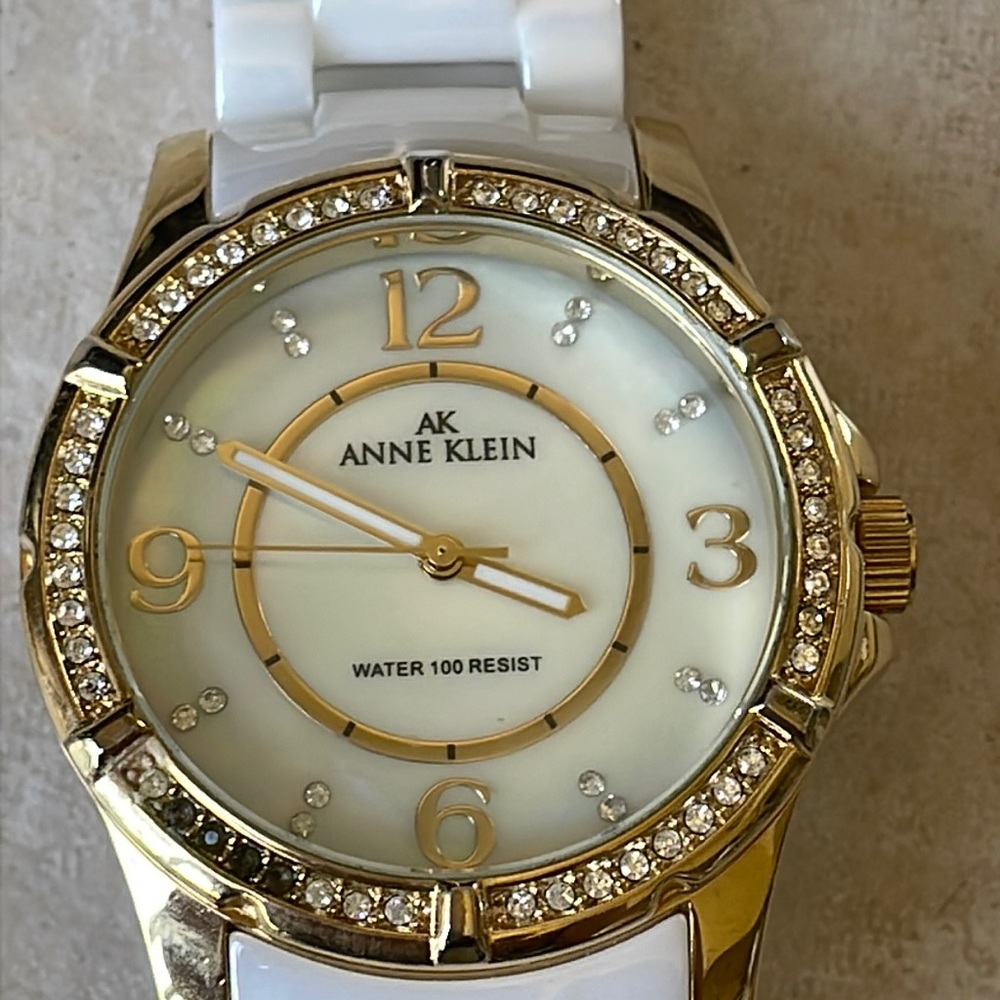 Anne Klein lady battery ceramic band collection w/stone WR100ft